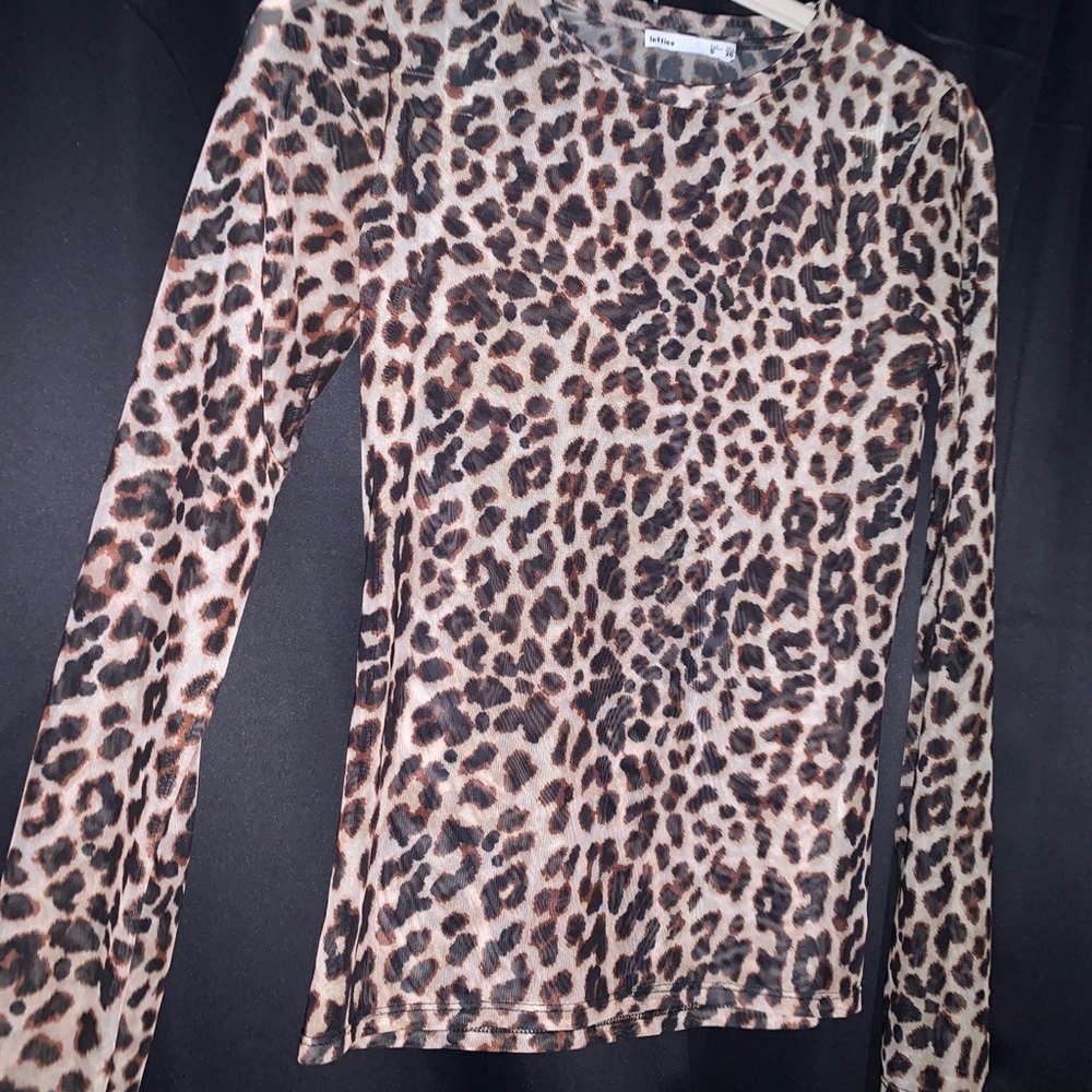Leopard/ cheetah mesh long sleeve